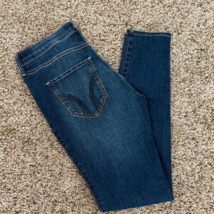 Hollister Women's Dark Blue Skinny Jeans